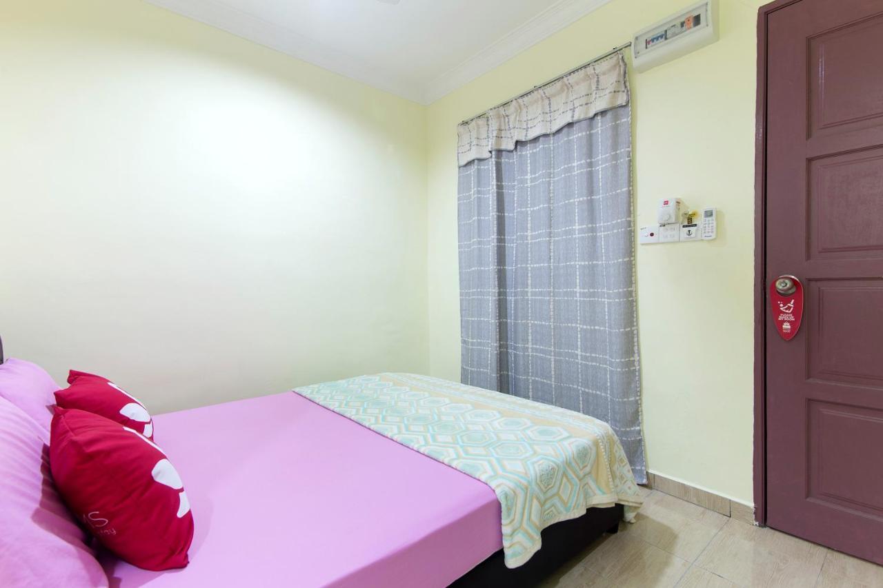 Kampung Guest House Pantai Cenang  Buitenkant foto